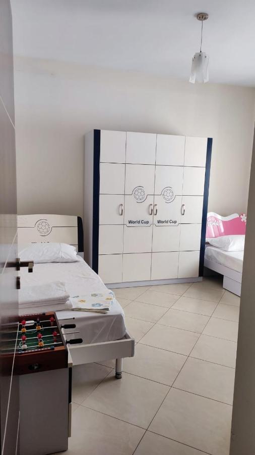 Lolu Apartment Plus Privat Parking Вльора Екстер'єр фото